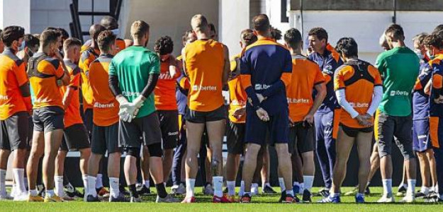 El Valencia entrenando