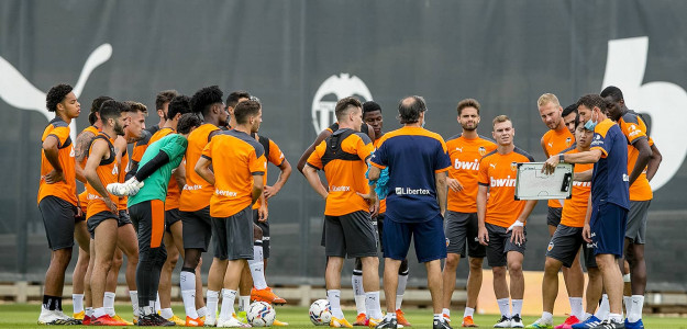 El Valencia entrenando