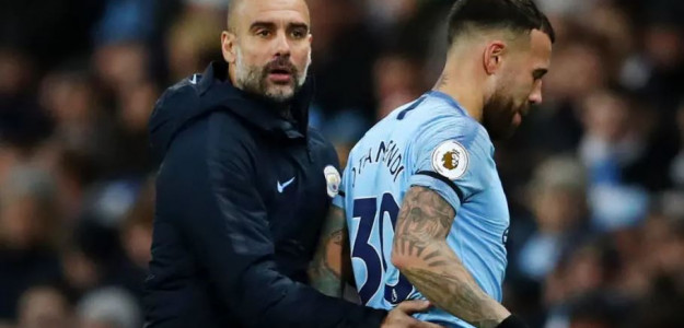 Otamendi y Guardiola