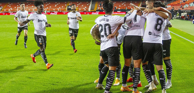 El Valencia celebrando un gol