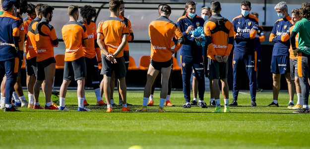 El Valencia entrenando