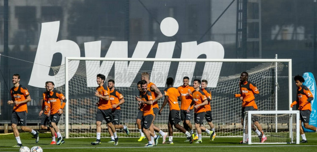 El Valencia entrenando