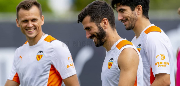 Cheryshev, Gayà y Soler