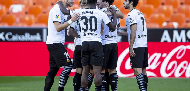 El Valencia celebrando un gol