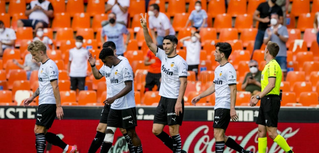 El Valencia celebra un gol 