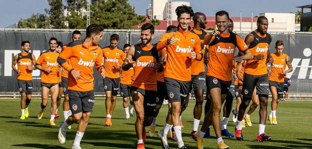 El Valencia entrenando