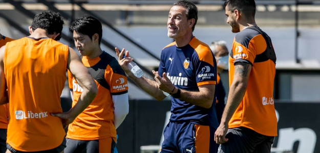 El Valencia entrenando