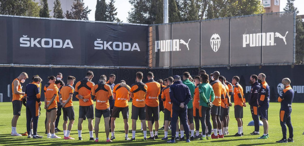 El Valencia entrenando