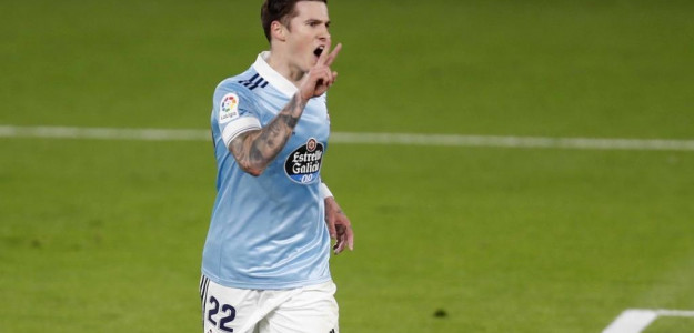 Santi Mina