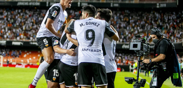 El Valencia celebrando un gol