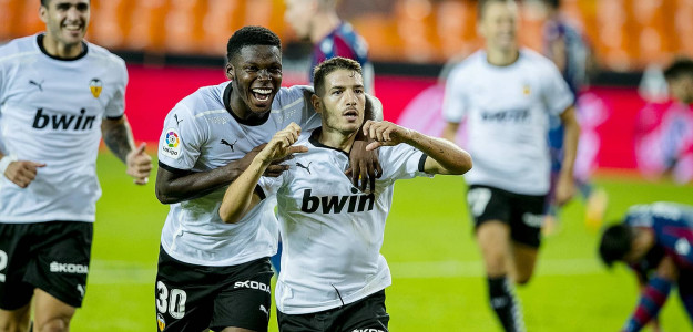 El Valencia celebrando un gol