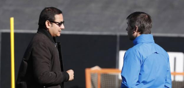 Murthy y Celades