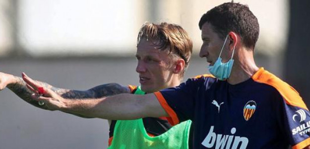 Javi Gracia y Daniel Wass