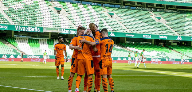 El Valencia celebra un gol 