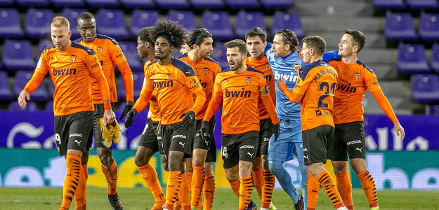 El Valencia celebrando