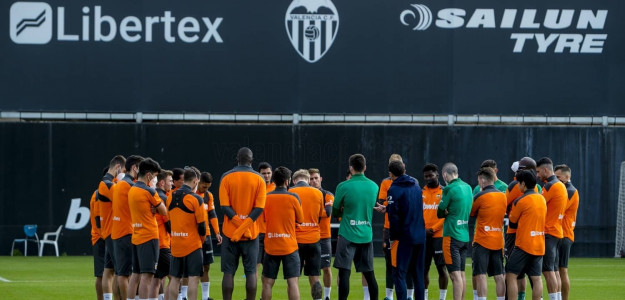 El Valencia entrenando