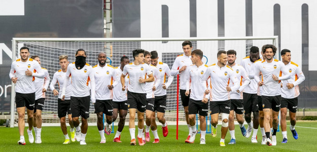 El Valencia entrenando