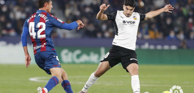 Carlos Soler