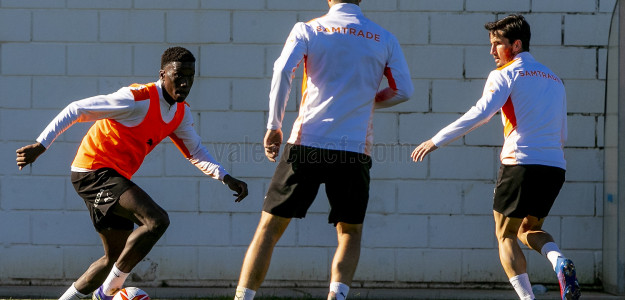 El Valencia entrenando