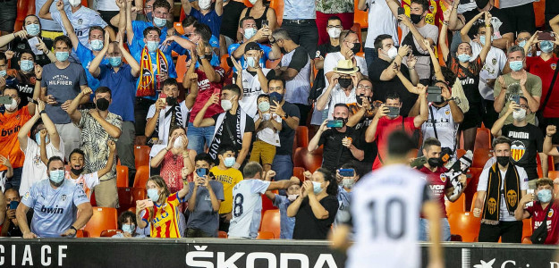 Grada de animación de Mestalla