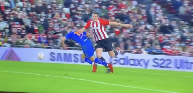 Penalti a Hugo Duro