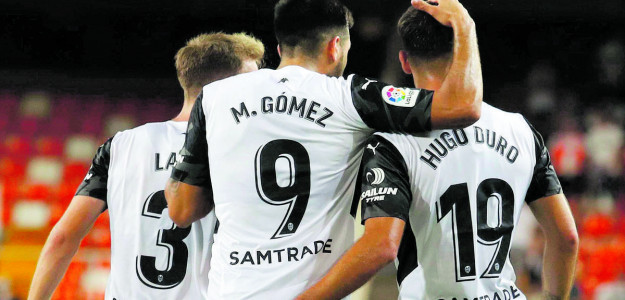Maxi Gómez y Hugo Duro