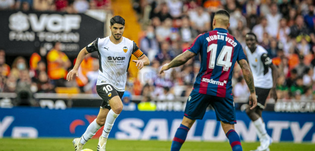 Carlos Soler