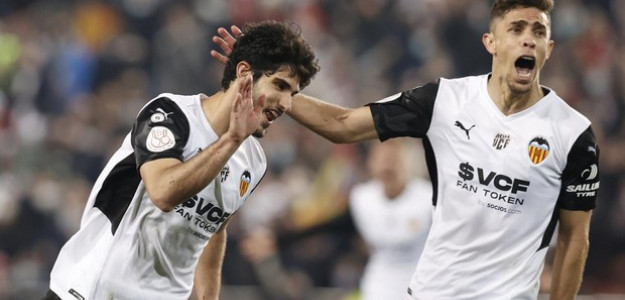 Guedes y Paulista