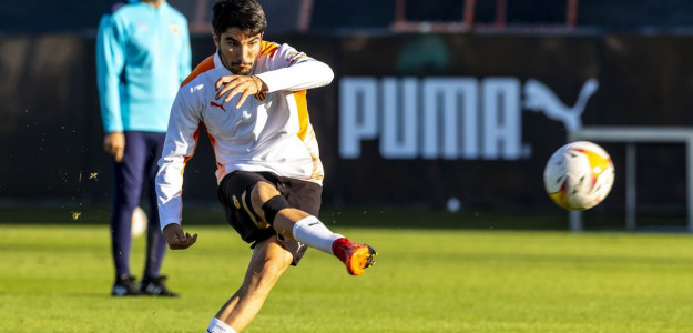 Carlos Soler