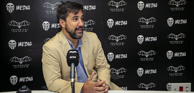 Javier Solís
