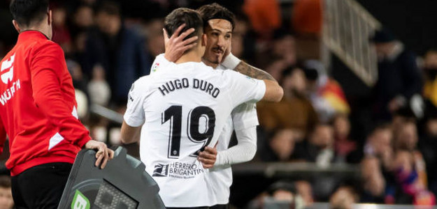 Duro y Cavani
