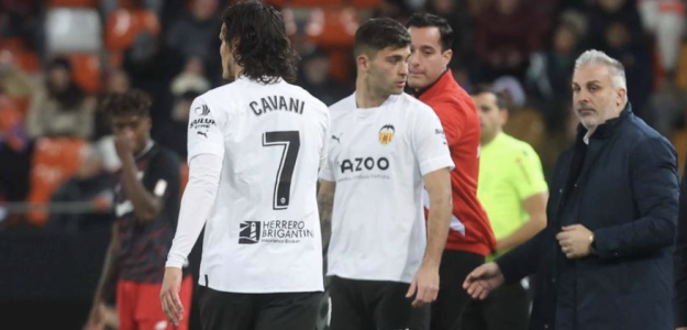 Cavani y Hugo Duro