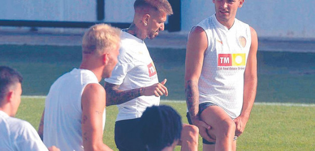 Samu Castillejo