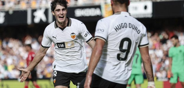 Javi Guerra y Hugo Duro