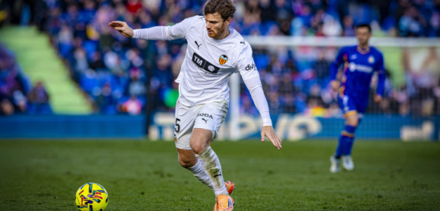 Valencia rompe la mala racha fuera de casa con victoria ante Getafe