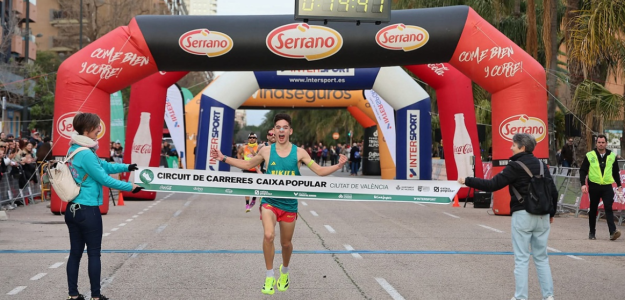 Álex Hontecillas triunfa en la XI Carrera Never Stop Running en València