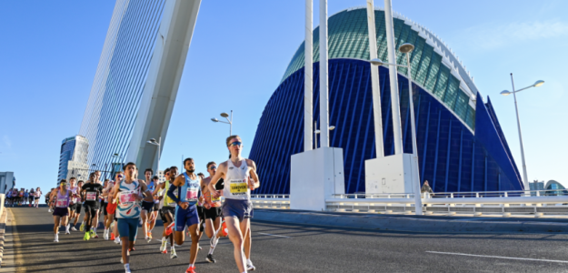 Gran éxito de convocatoria en el 10K Valencia Ibercaja 2027