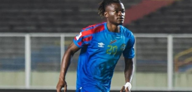 Brian Cipenga brilla en su debut en la Copa de África