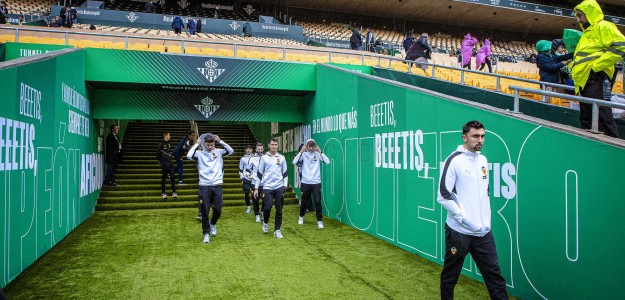 Corberán analiza el partido del Valencia CF y señala errores decisivos