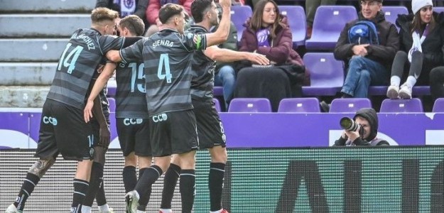 El CD Castellón arrasa al Real Valladolid y se coloca como candidato al ascenso