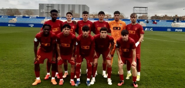 El VCF Mestalla cae ante el Atlético Baleares en un duelo reñido