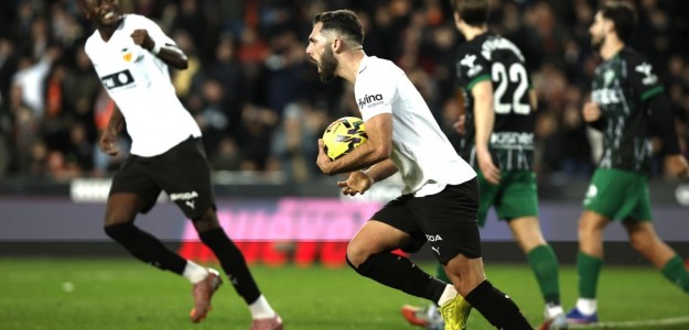 Empate con sabor agridulce entre Valencia y Elche: un punto que no satisface a los locales