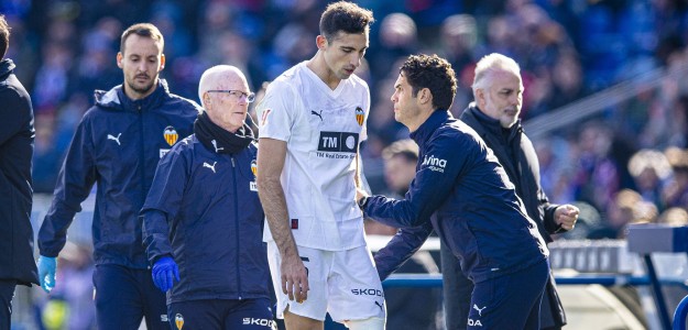 Jornada de contrastes para los cedidos del Valencia CF: Gol de Bellari y expulsión de Córdoba