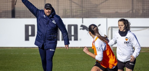 Rafa Mir ausente en Mestalla por lesión muscular