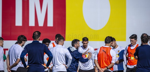 Valencia CF: Posible alineación ante Levante UD con novedades en la delantera