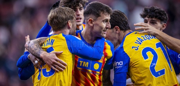 Valencia CF se impone 0-2 al Sporting de Gijón con Raba y Beltrán destacando