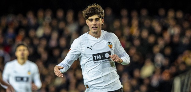 Valencia CF sin entradas visitantes: obstáculo para su afición en Estadio de Vallecas