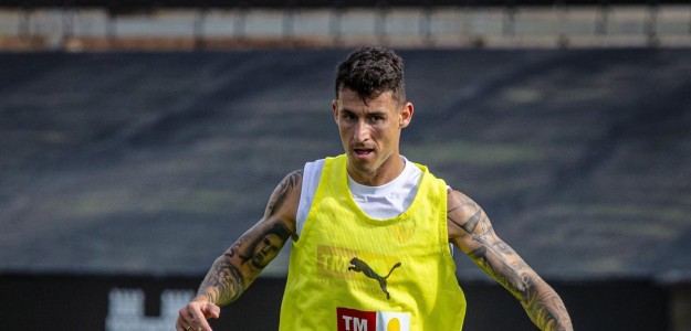 Raba durante un entrenamiento del Valencia CF en la pretemporada