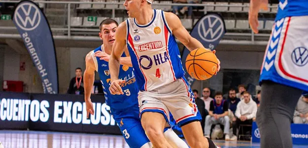 Jordan Bone durante un entrenamiento con el HLA Alicante