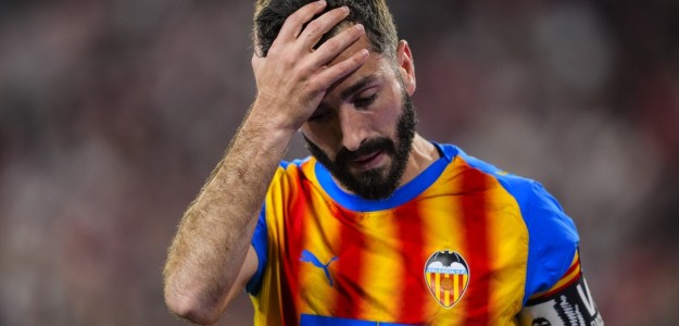 José Luis Gayà durante el partido Valencia CF contra Sevilla